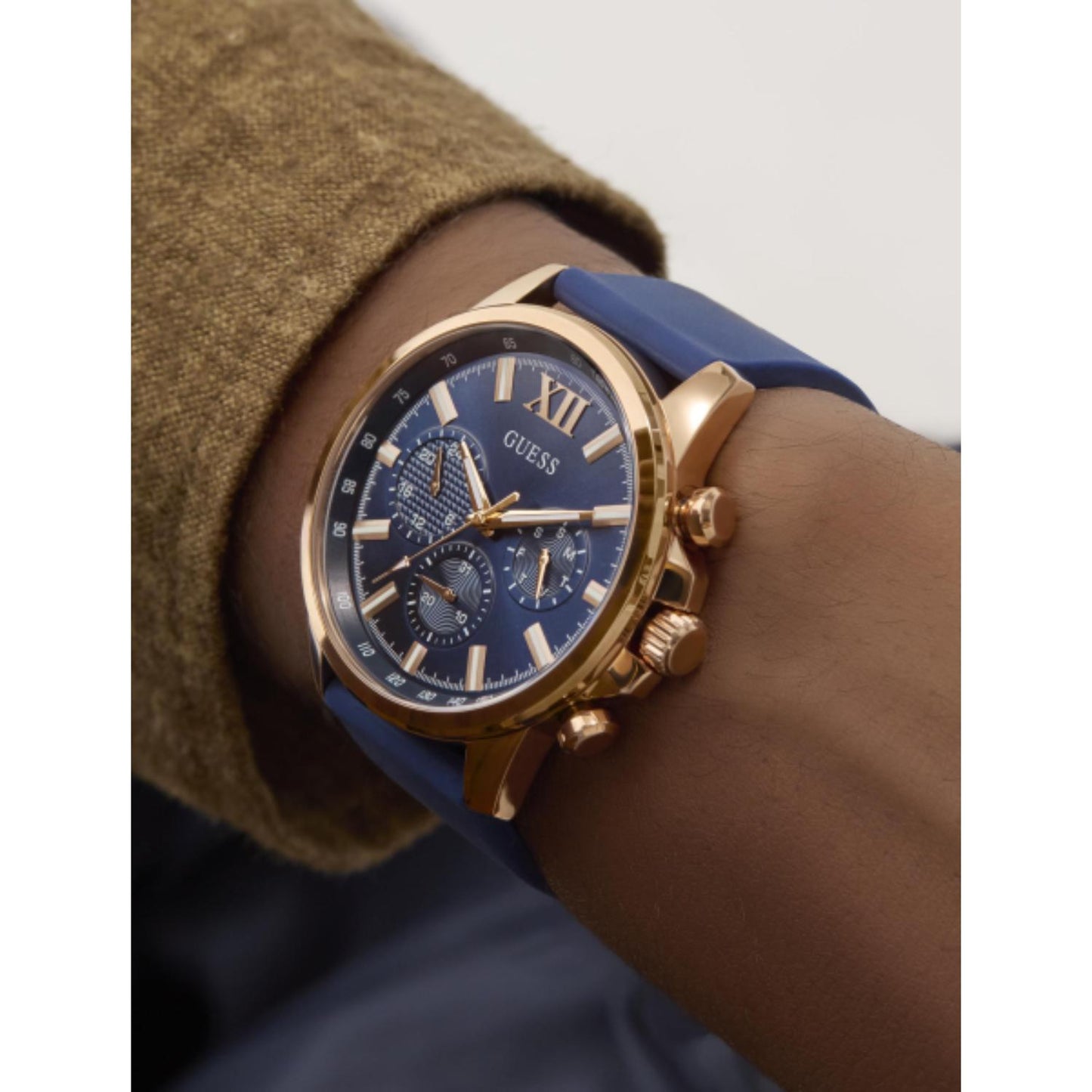 Reloj Guess Vestido Gw0913g1