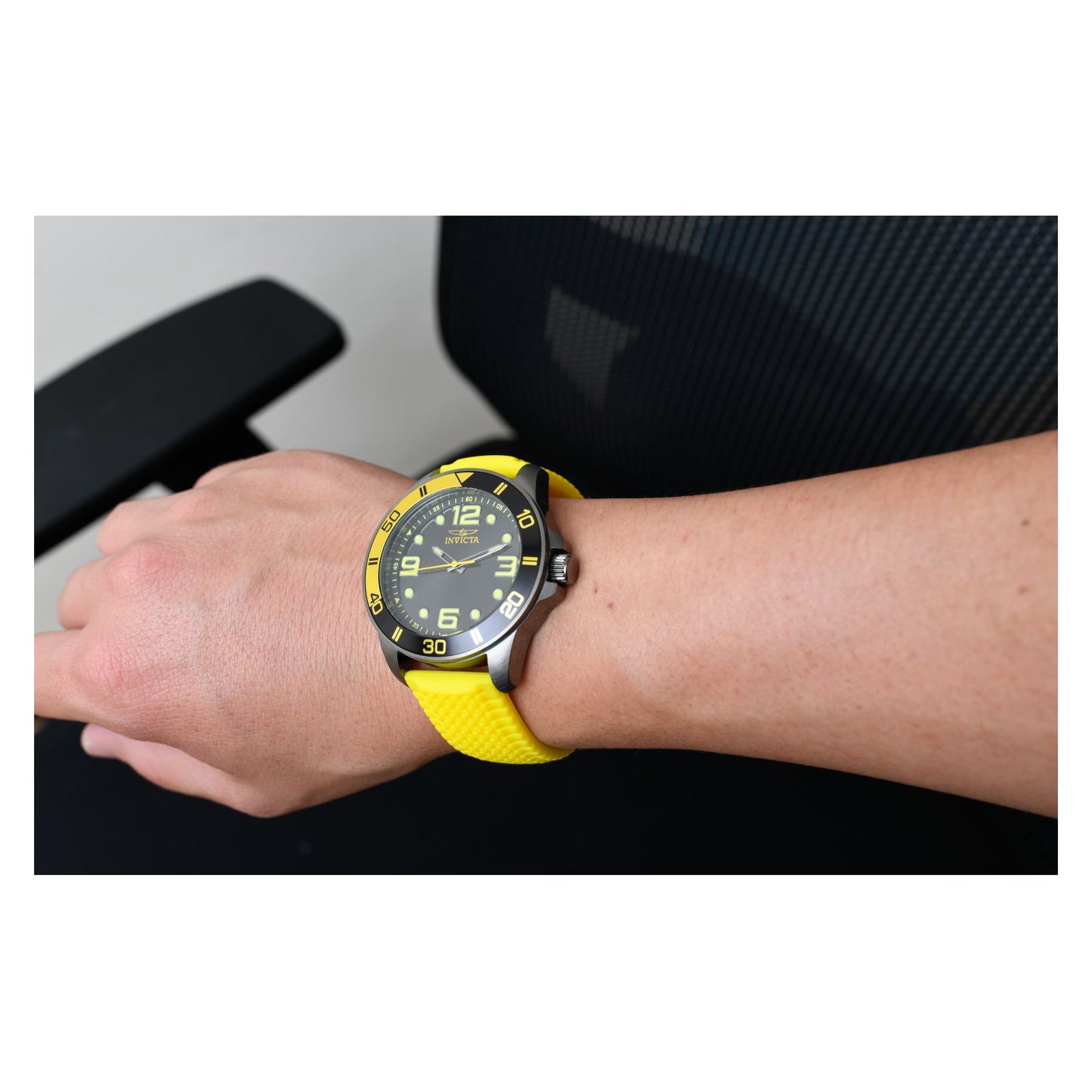 Reloj Invicta Pro Diver 40037