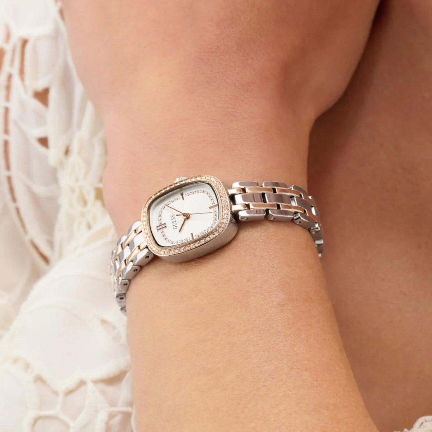 Reloj Guess Hazel Gw1018l5
