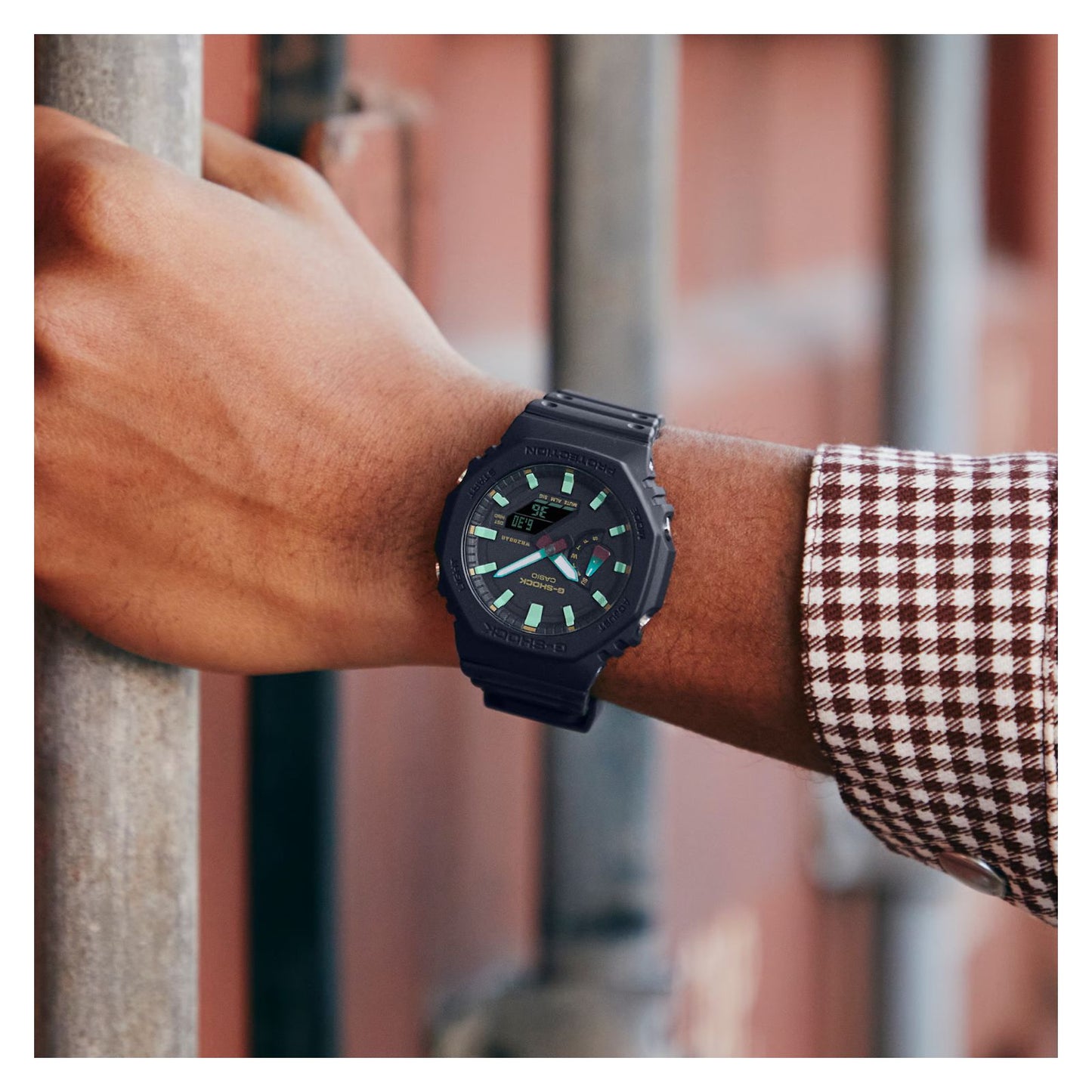 Reloj G-shock Ga-2100rc-1adr Ga-2100rc-1adr